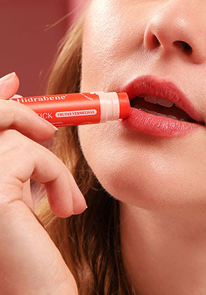 Kit Lipstick Frutas Vermelhas + Body Cream Velvet Vanilla